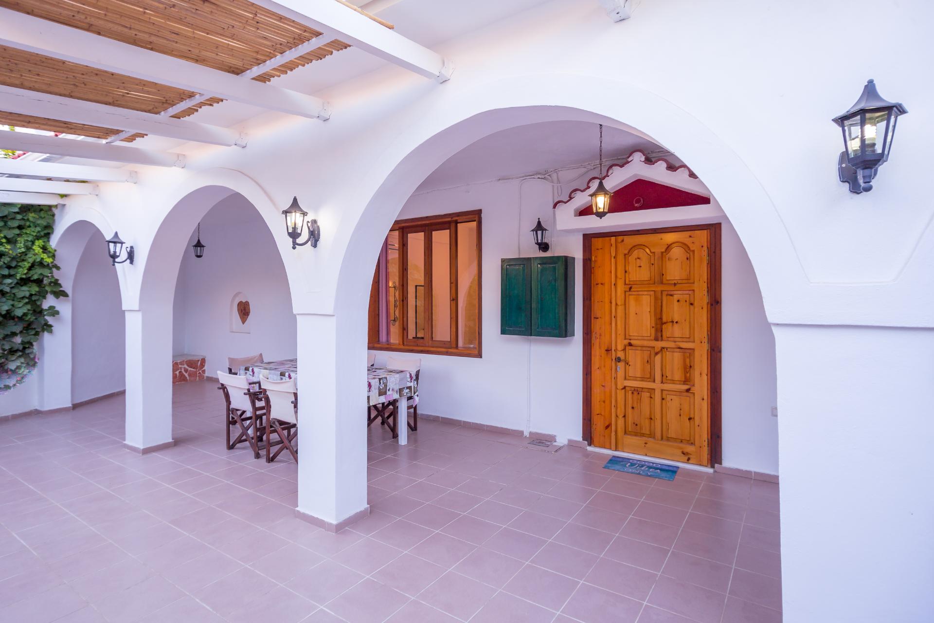 to konaki alykes zakynthos zante